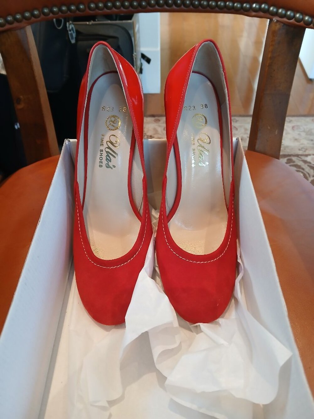 Red suede leather with patent leather heel pumps